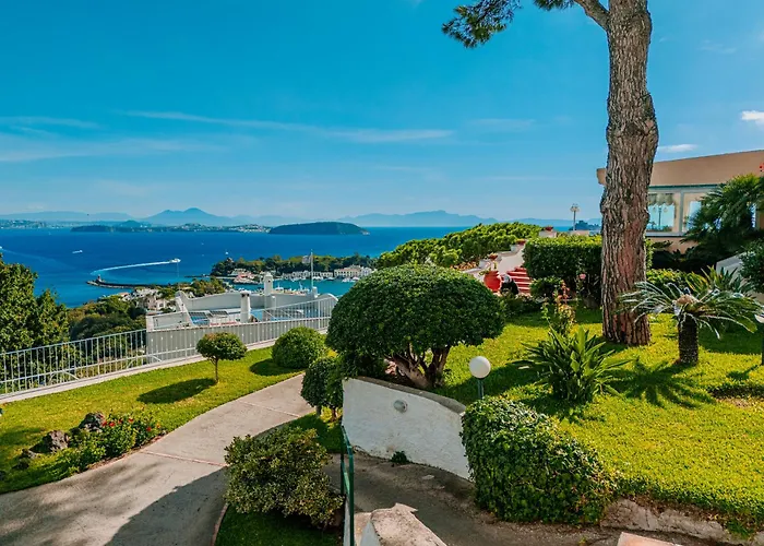 Hotel Villa Ireos