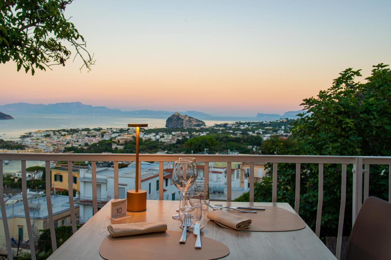 Ireos Hotel