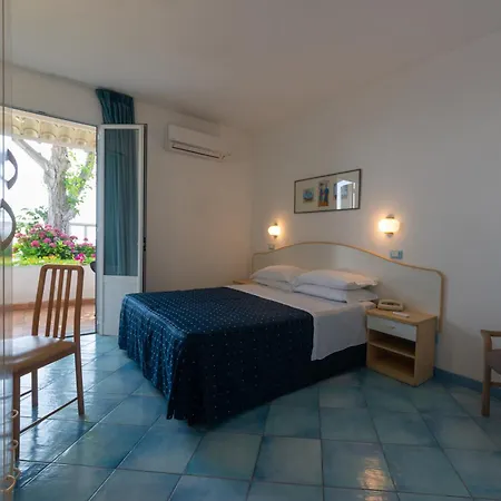 Hotel Villa Ireos Casamicciola Terme Extérieur photo