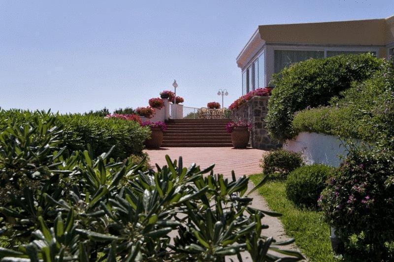 Ireos Hotel 3*